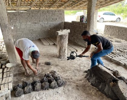 Moderna Publicidade realiza produção de VT Institucional sobre trabalhos em Olarias de Governador Mangabeira