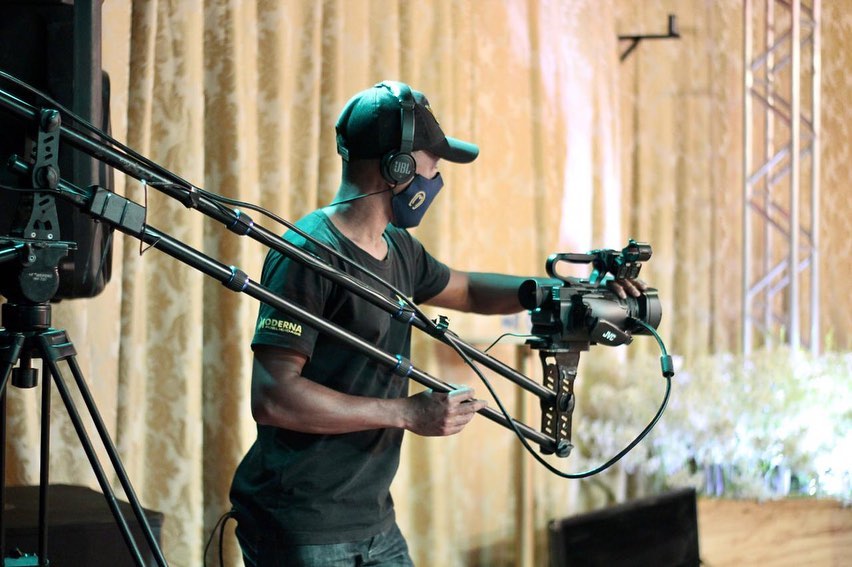 Moderna Publicidade transmite Festival de Música em comemoração aos 124 anos de Cruz das Almas